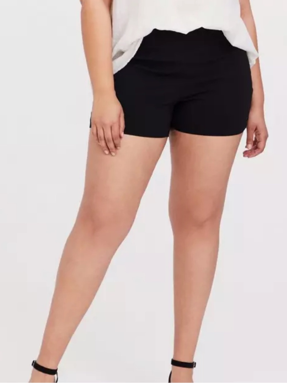 Torrid Short Short - Structured Woven Black Size 16